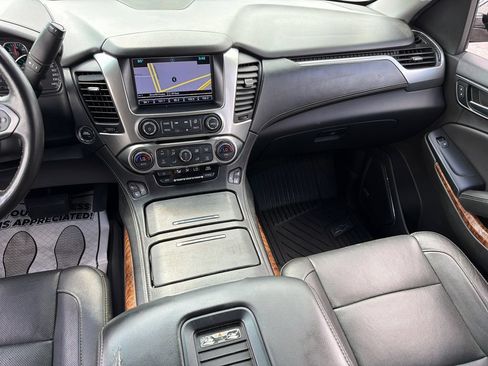 Used 2018 Chevrolet Tahoe Premier AWD/4WD image 16
