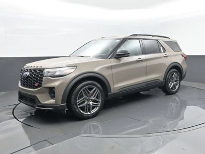 New 2026 Ford Explorer ST w/ Sun And Sound Package