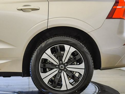 Certified 2025 Volvo XC60 T8 Core w/ Protection Package Premier image 11