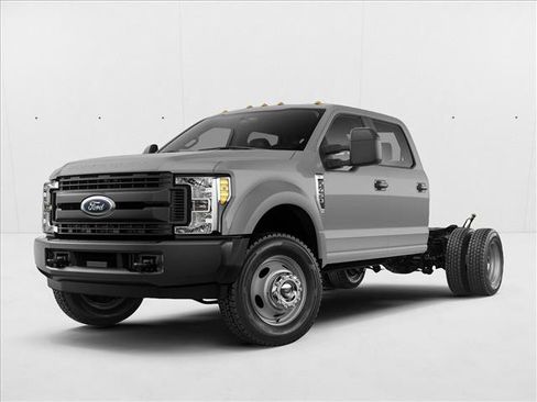 Used 2019 Ford F450 XLT RWD image 1