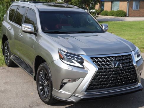 Used 2023 Lexus GX 460 Luxury w/ Sport Design Package image 54