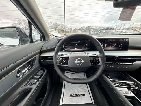 New 2026 Nissan Murano SL image 14