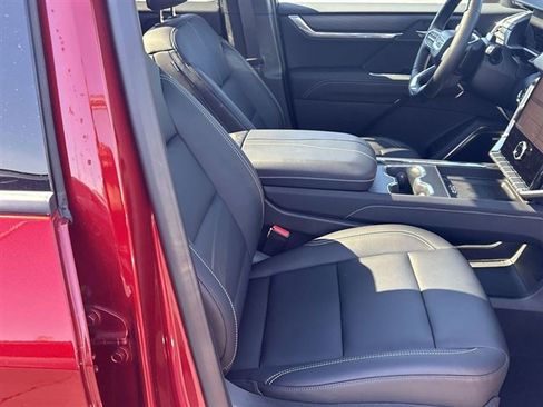 Certified 2024 GMC Acadia Elevation w/ Super Cruise Package image 28