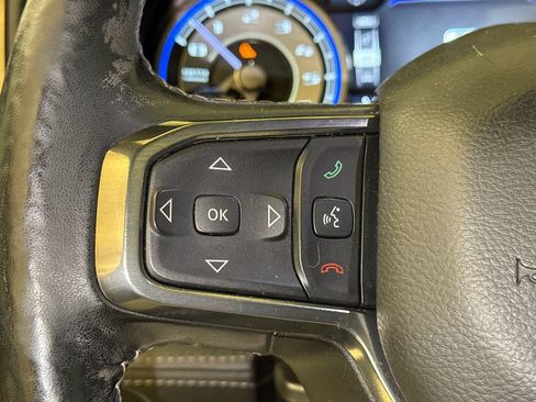 Used 2020 RAM 1500 Limited w/ Black Appearance Package AWD/4WD image 34