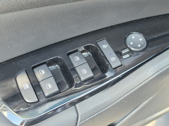 Used 2023 Kia Sportage EX FWD image 27
