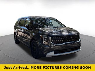 Used 2026 Kia Carnival FWD video 1