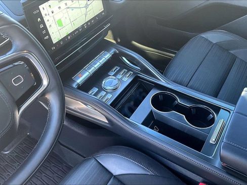 Used 2024 Lincoln Nautilus Reserve w/ Equipment Group 202A image 14