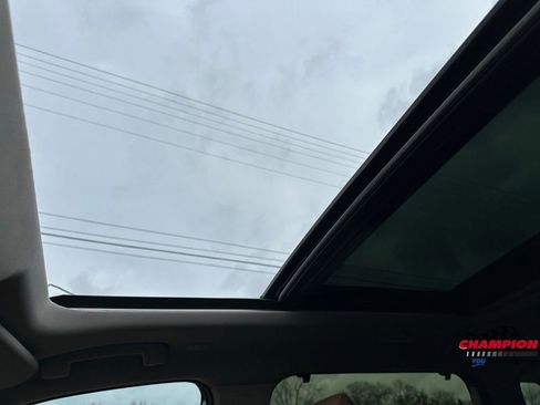 Used 2024 Nissan Rogue Platinum w/ Platinum Premium Package image 33