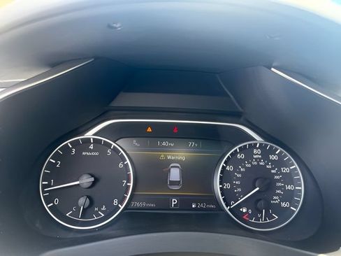Used 2017 Nissan Murano Platinum w/ Platinum Technology Package AWD/4WD image 16