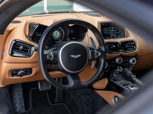 Used 2020 Aston Martin V8 Vantage Coupe RWD image 19