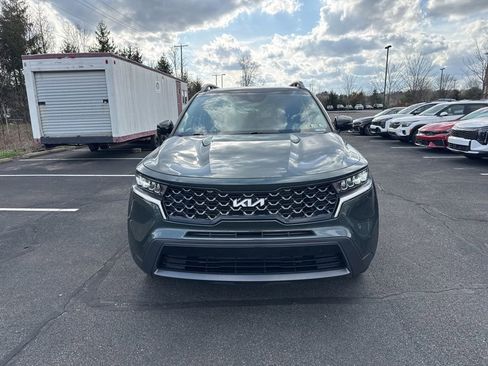 Used 2023 Kia Sorento S w/ Panoramic Sunroof Package AWD/4WD image 2