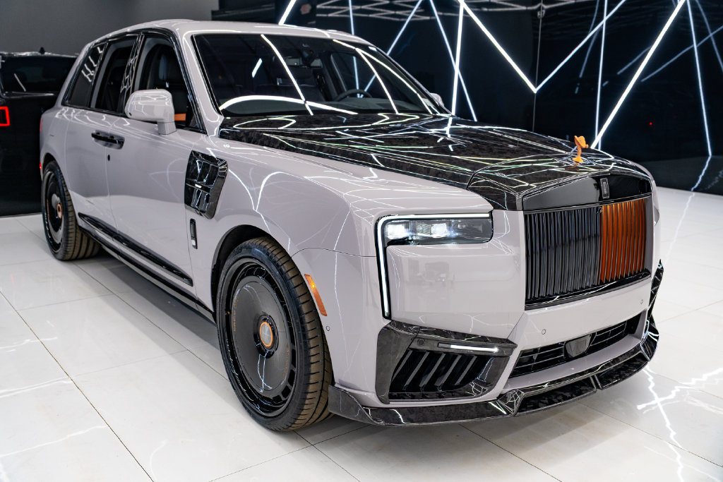 Used 2026 Rolls-Royce Cullinan AWD/4WD image 6