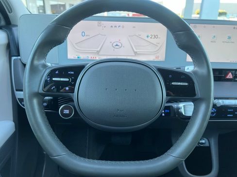 Used 2024 Hyundai Ioniq 5 SEL RWD image 39