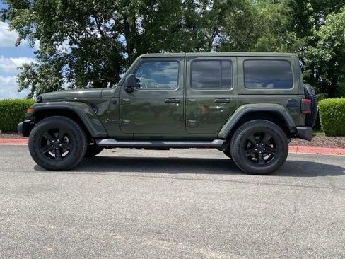 Used 2021 Jeep Wrangler Unlimited Sahara AWD/4WD image 10