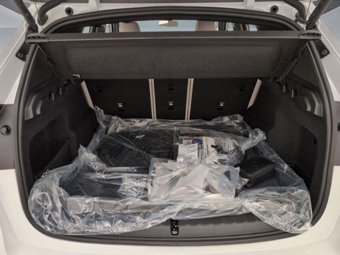 Used 2025 BMW X1 xDrive28i w/ Convenience Package image 24