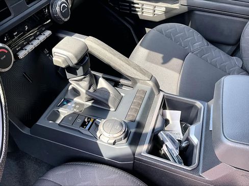 New 2025 Toyota Tacoma SR5 image 7