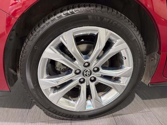 Used 2021 Toyota Sienna Platinum FWD image 24