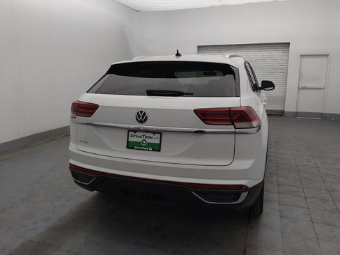 Used 2023 Volkswagen Atlas Cross Sport SE image 7
