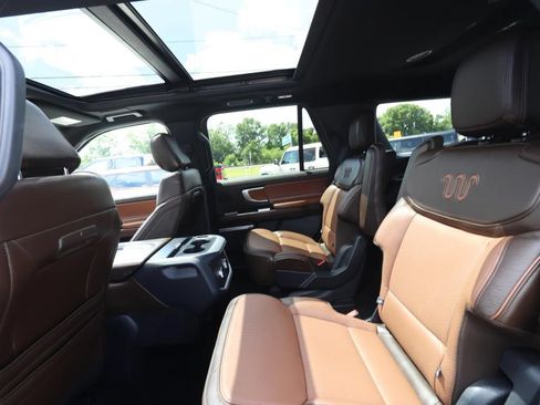 Certified 2025 Ford Expedition King Ranch AWD/4WD image 8