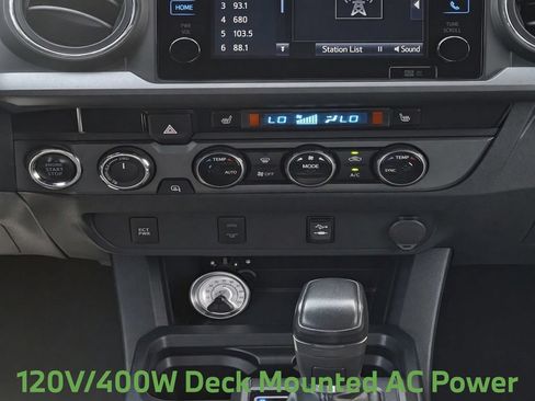 Used 2017 Toyota Tacoma TRD Off-Road AWD/4WD image 21