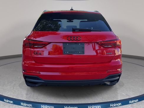 Used 2023 Audi Q3 2.0T Premium w/ Black Optic Sport Package image 7