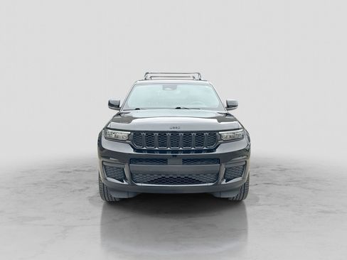 Used 2023 Jeep Grand Cherokee L Laredo AWD/4WD image 12