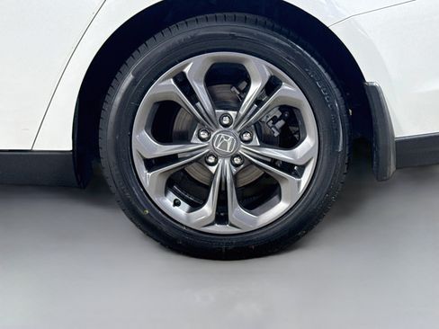 Used 2023 Honda Accord EX image 37