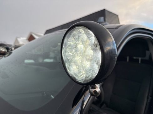 Used 2017 Chevrolet Tahoe 4WD w/ Remote Keyless Entry Package image 21