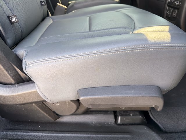 Used 2023 Buick Enclave Essence w/ Experience Buick Package AWD/4WD image 57