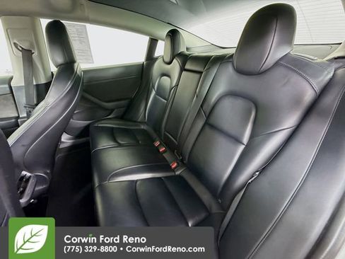 Used 2022 Tesla Model 3 Long Range AWD/4WD image 24