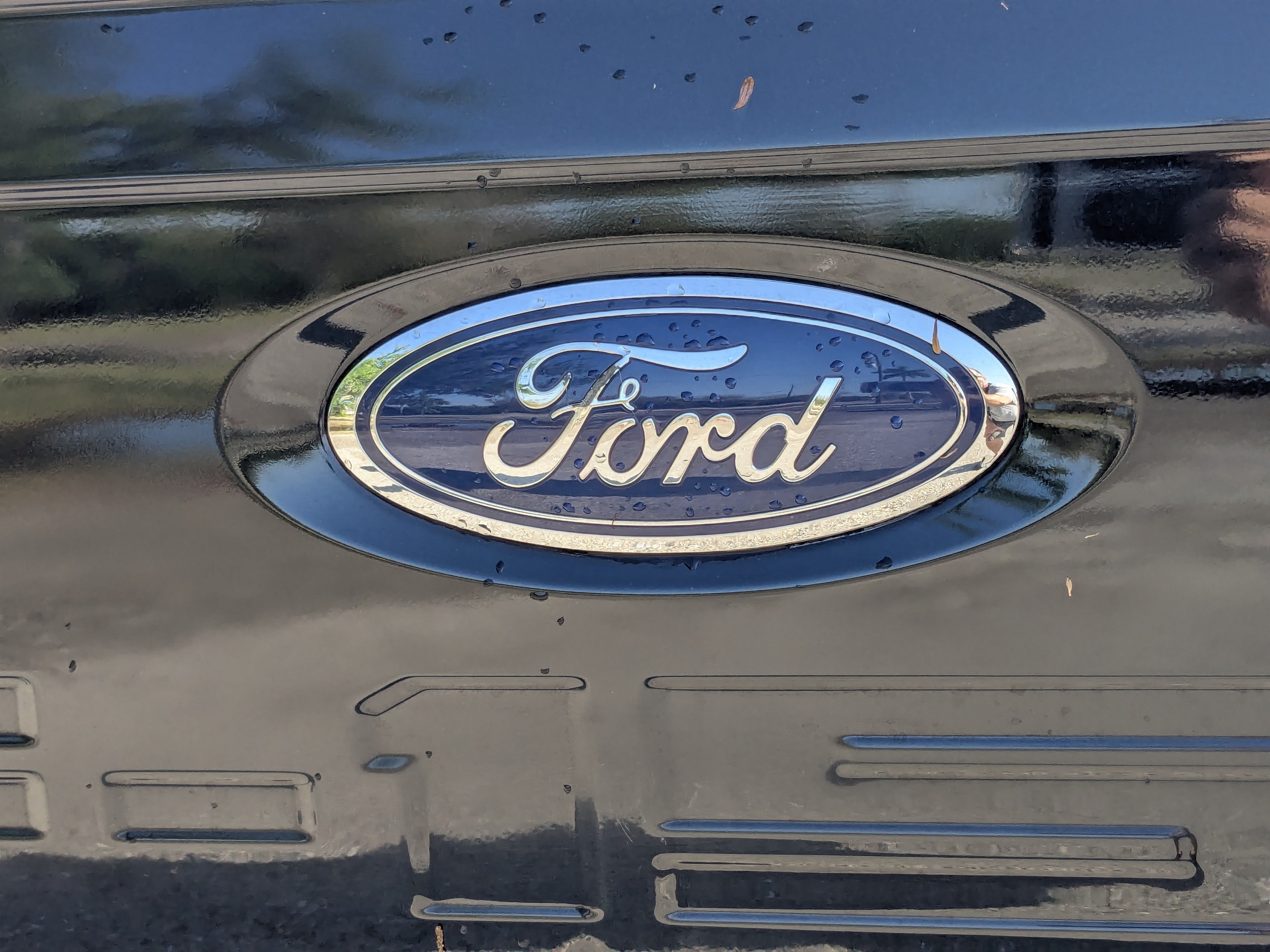 Used 2023 Ford F150 XLT w/ Equipment Group 302A High RWD image 13