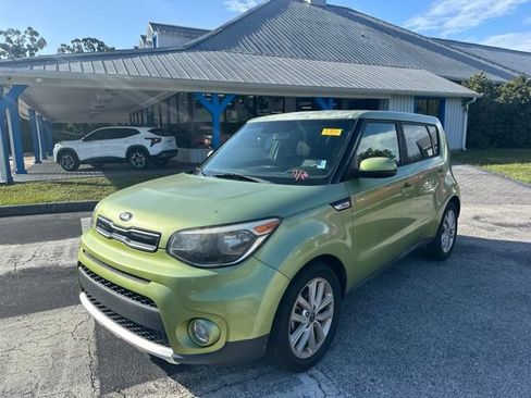 Used 2018 Kia Soul + FWD image 1