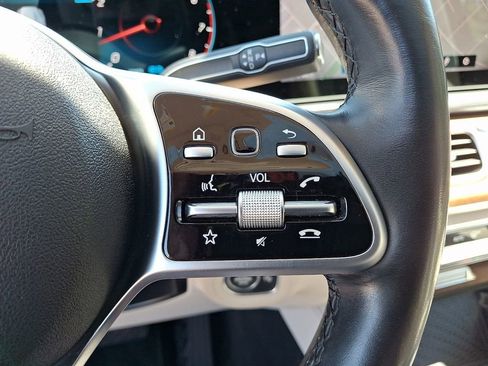 Used 2021 Mercedes-Benz GLE 450 4MATIC image 23