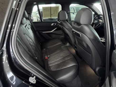 Used 2024 BMW X5 sDrive40i w/ Premium Package RWD image 12
