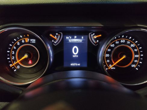 Used 2018 Jeep Wrangler Unlimited Sport AWD/4WD image 23
