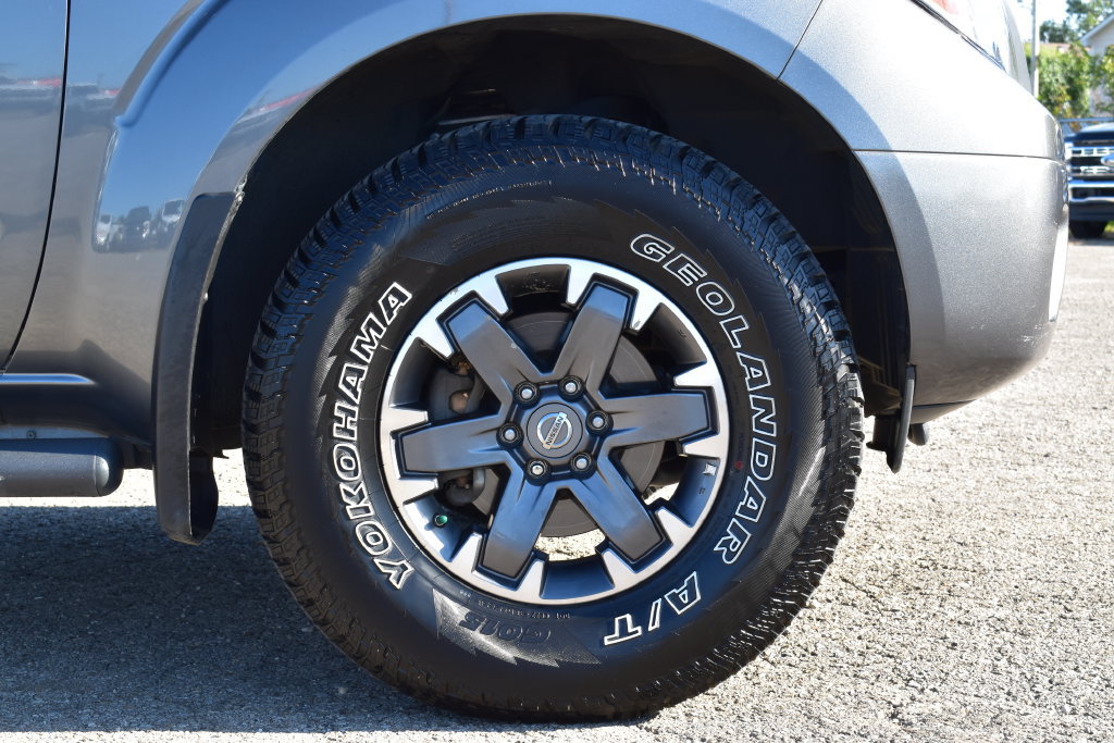Used 2019 Nissan Frontier PRO-4X AWD/4WD image 6