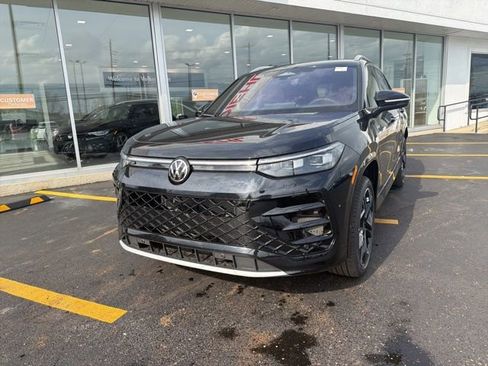 New 2026 Volkswagen Tiguan SEL R-Line AWD/4WD image 12