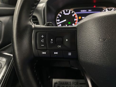 Certified 2025 Nissan Rogue SV AWD/4WD image 16