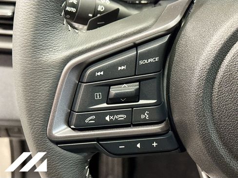 Used 2025 Subaru Outback Premium image 12