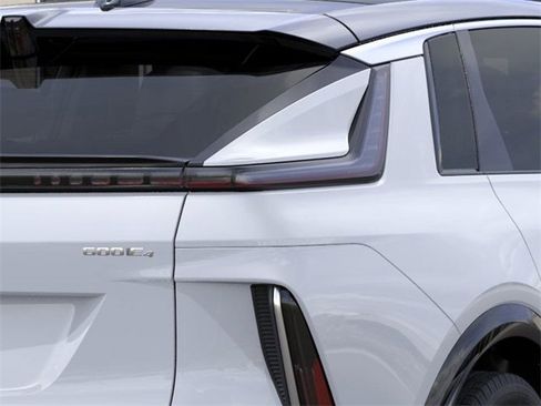 New 2026 Cadillac Lyriq Signature Luxury image 11