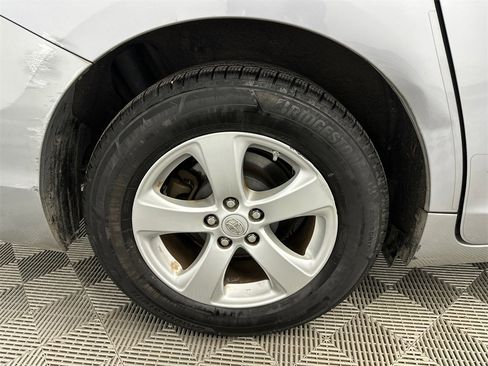 Used 2011 Toyota Sienna LE image 17