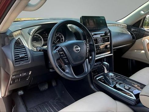 Used 2024 Nissan Armada Platinum w/ Captain's Chairs Package AWD/4WD image 17