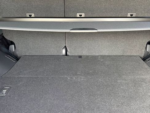 New 2026 Lexus LX 700h Overtrail image 27