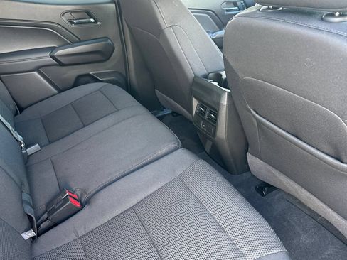Used 2026 Chevrolet Colorado LT RWD image 18