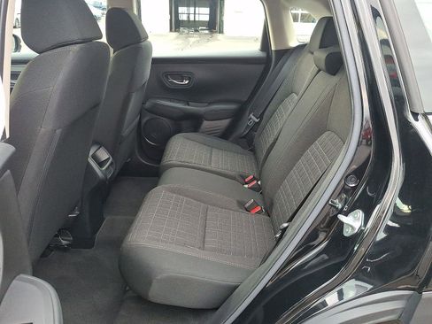 Certified 2023 Honda HR-V LX image 10