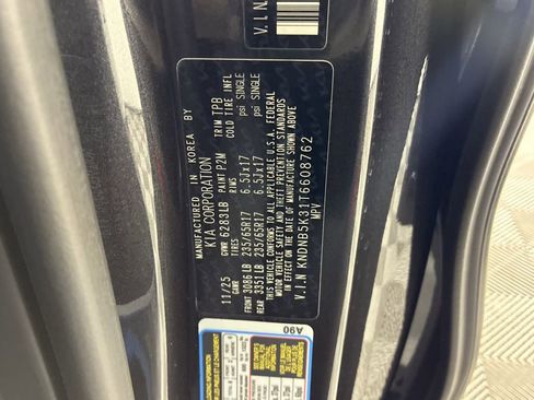 New 2026 Kia Carnival LXS image 37