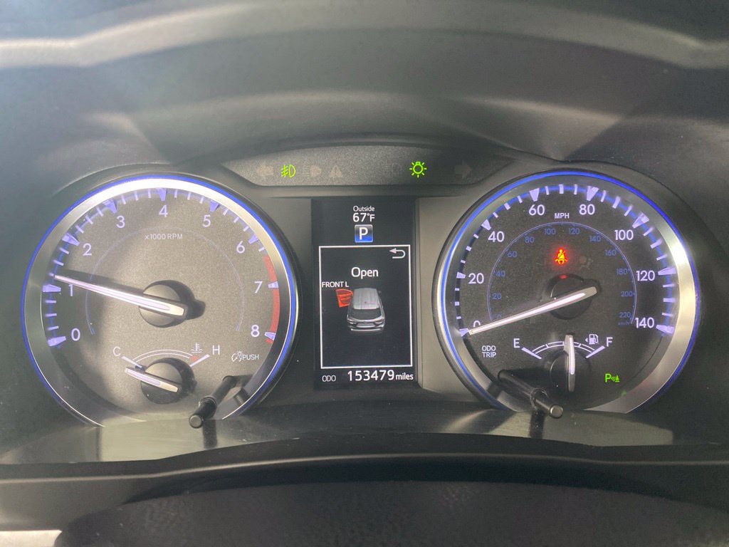 Used 2014 Toyota Highlander Limited AWD/4WD image 18