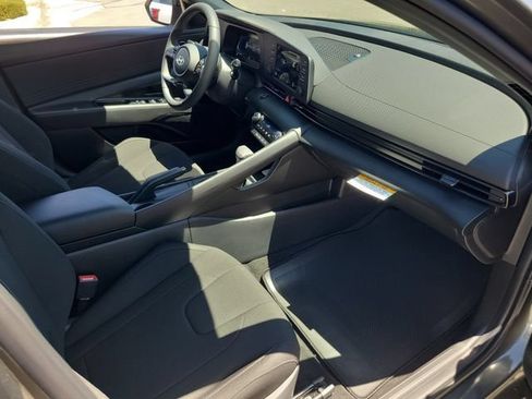 New 2026 Hyundai Elantra Sport FWD image 19
