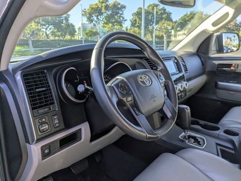 Used 2019 Toyota Sequoia SR5 image 10