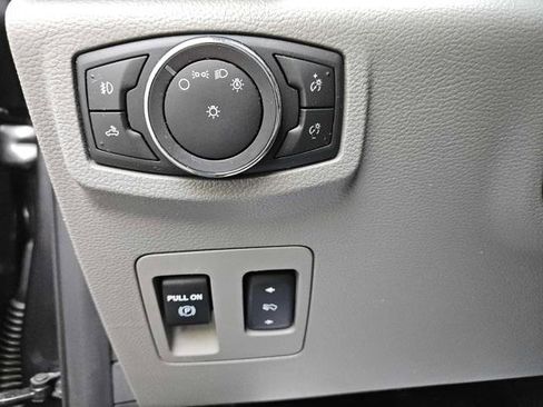 Used 2015 Ford F150 XLT w/ Equipment Group 301A Mid image 17